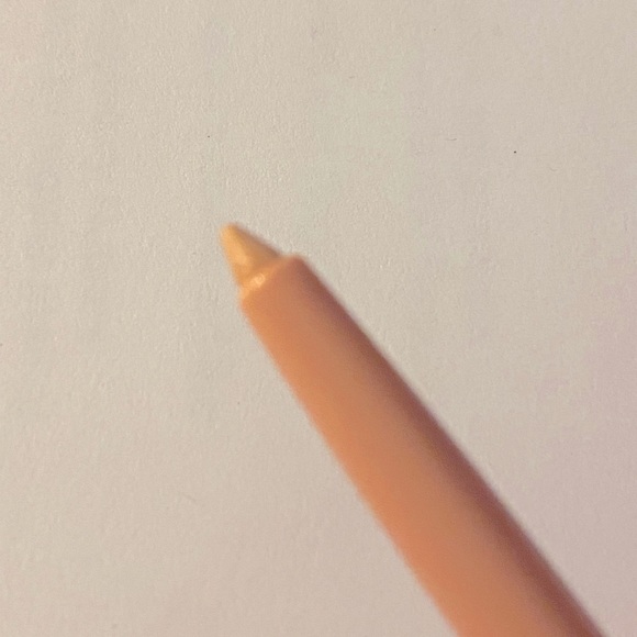 Tarte Fake Awake eye highlighter in Universal Nude - Picture 4 of 7